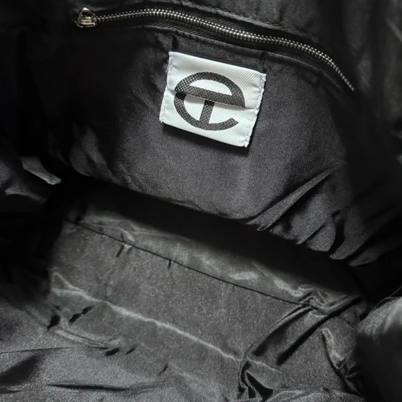 NWT Telfar Medium Shopping Bag Black Vegan Leather Tote w/ Dust Bag - Picture 4 of 7